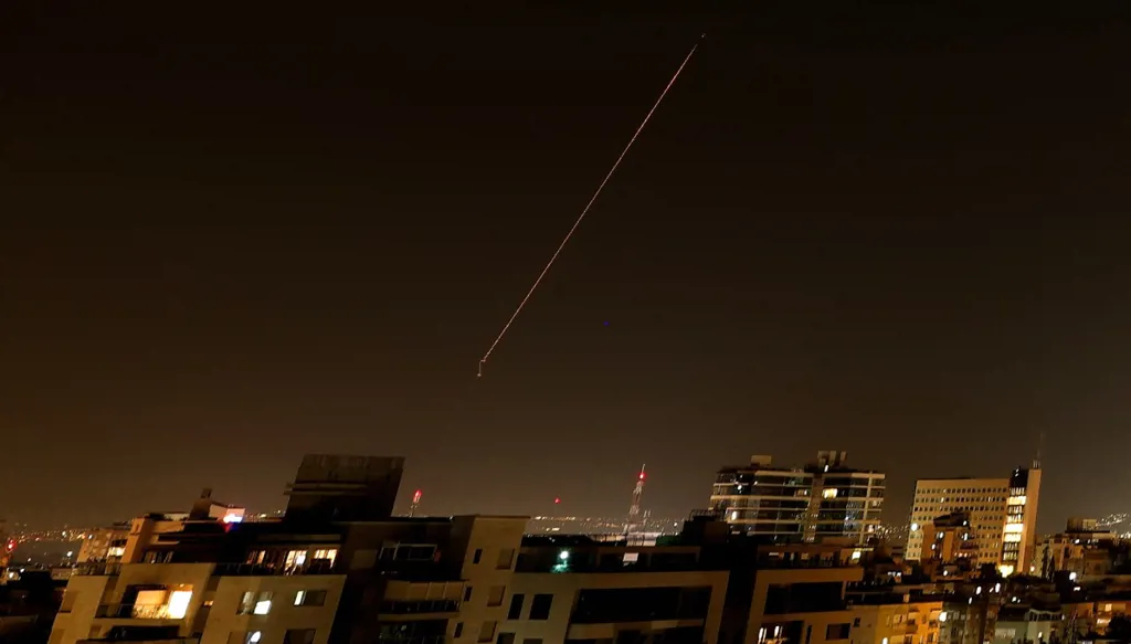 عن الحرب على إيران