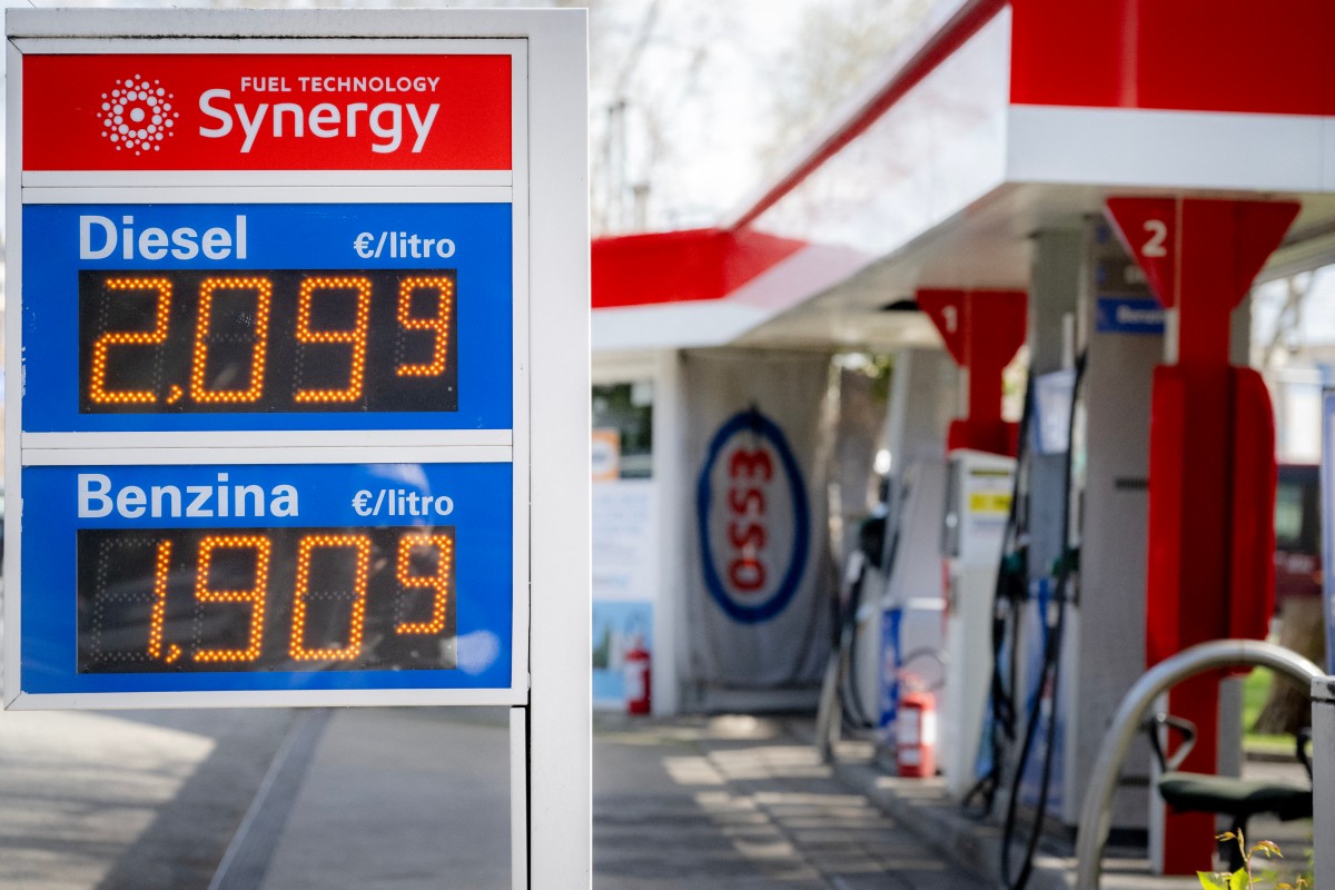 ارتفاع بأسعار الوقود عالميّاً (أ ف ب).