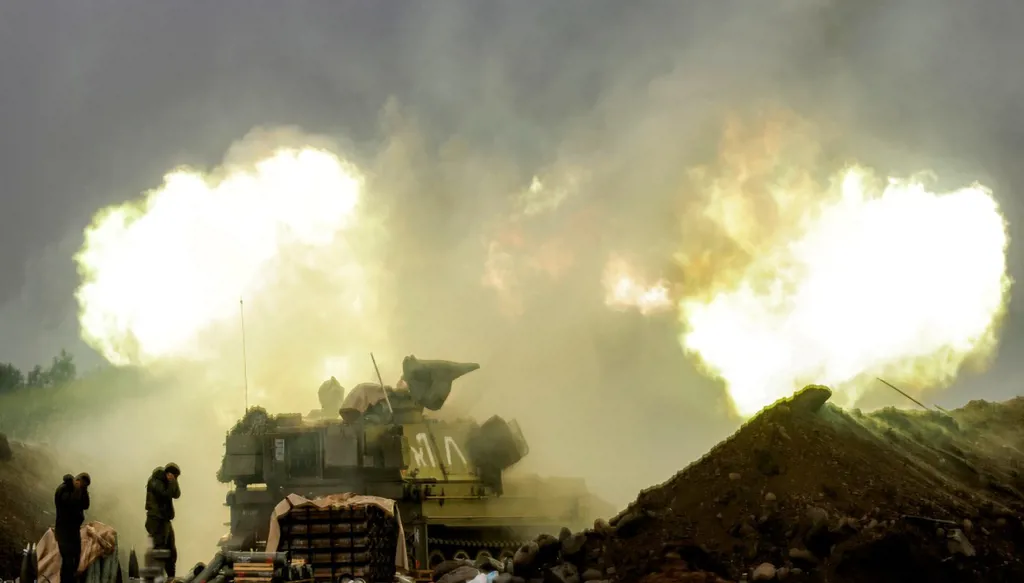 إعلام إيراني: مقتل قائد قوة الجوفضائية للحرس الثوري في أصفهان