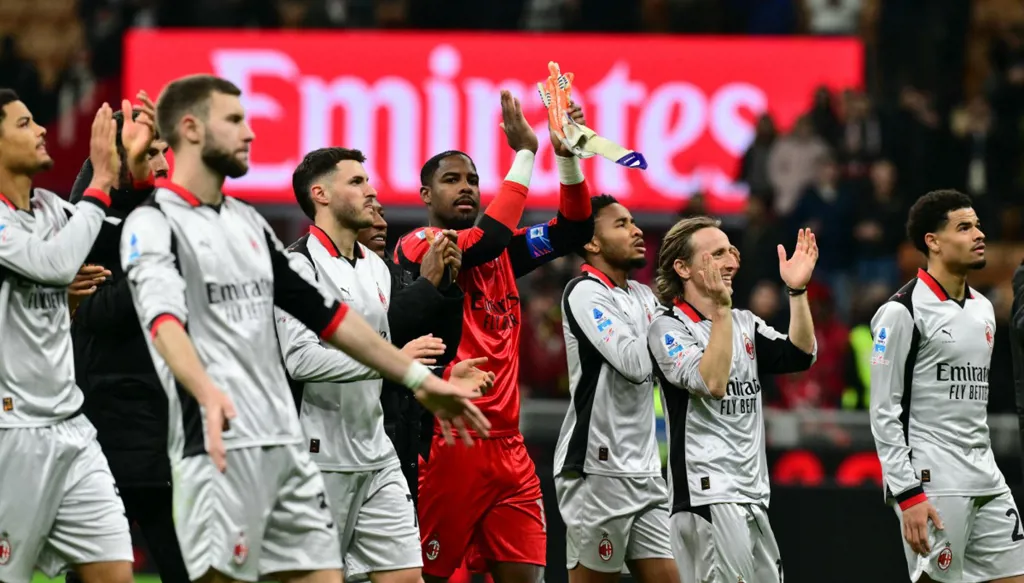 ميلان يستعيد الوصافة وجوفنتوس يتعثر في الدوري الإيطالي (فيديو)