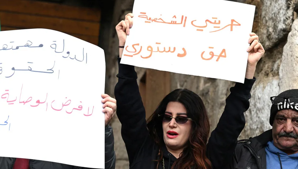 اعتصام دمشق في ذكرى الجلاء... من "بدنا نعيش" إلى حراك سياسي؟