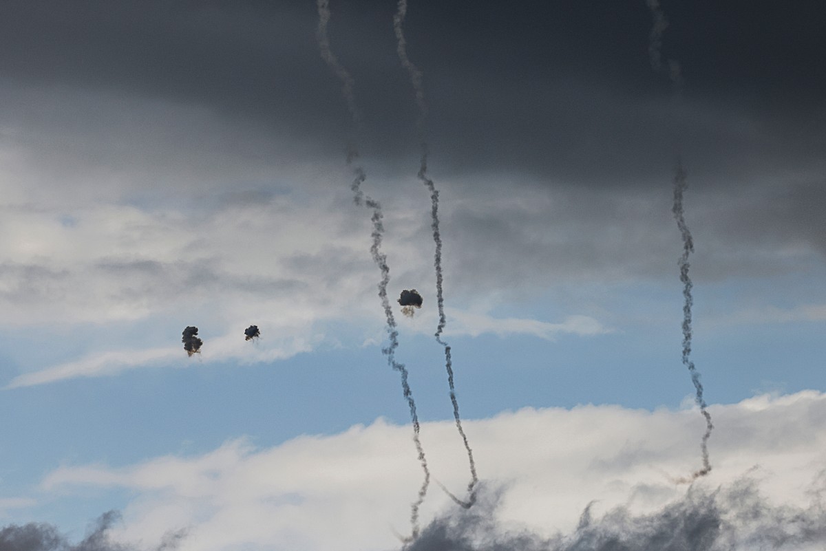 رشقات صاروخية (أ ف ب)