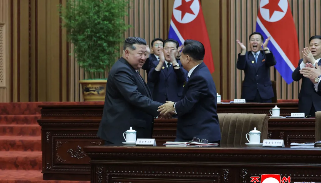 كيم جونغ أون: كوريا الشمالية لن تُغيّر وضعها كـ"دولة مسلّحة نوويّاً"