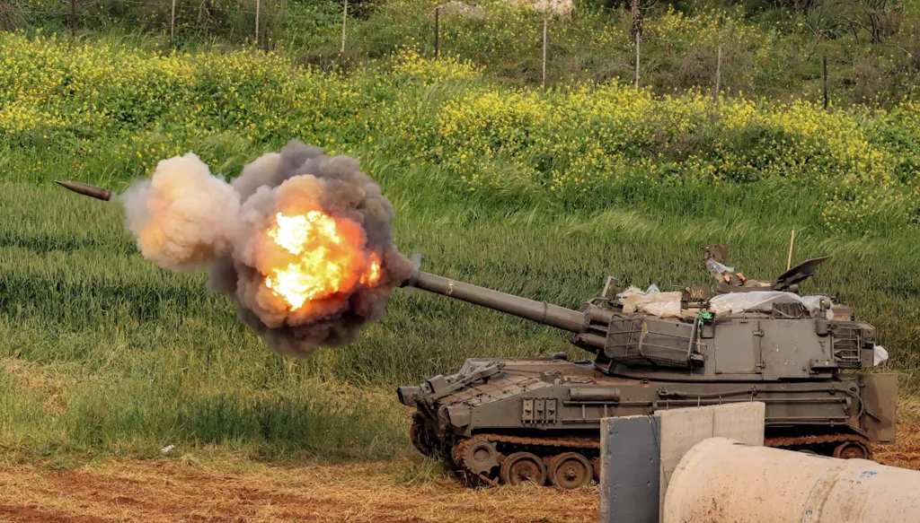 5 عند الخامسة: طهران تردّ على المقترح الأميركي... واغتيال "مهندس مضيق هرمز"!