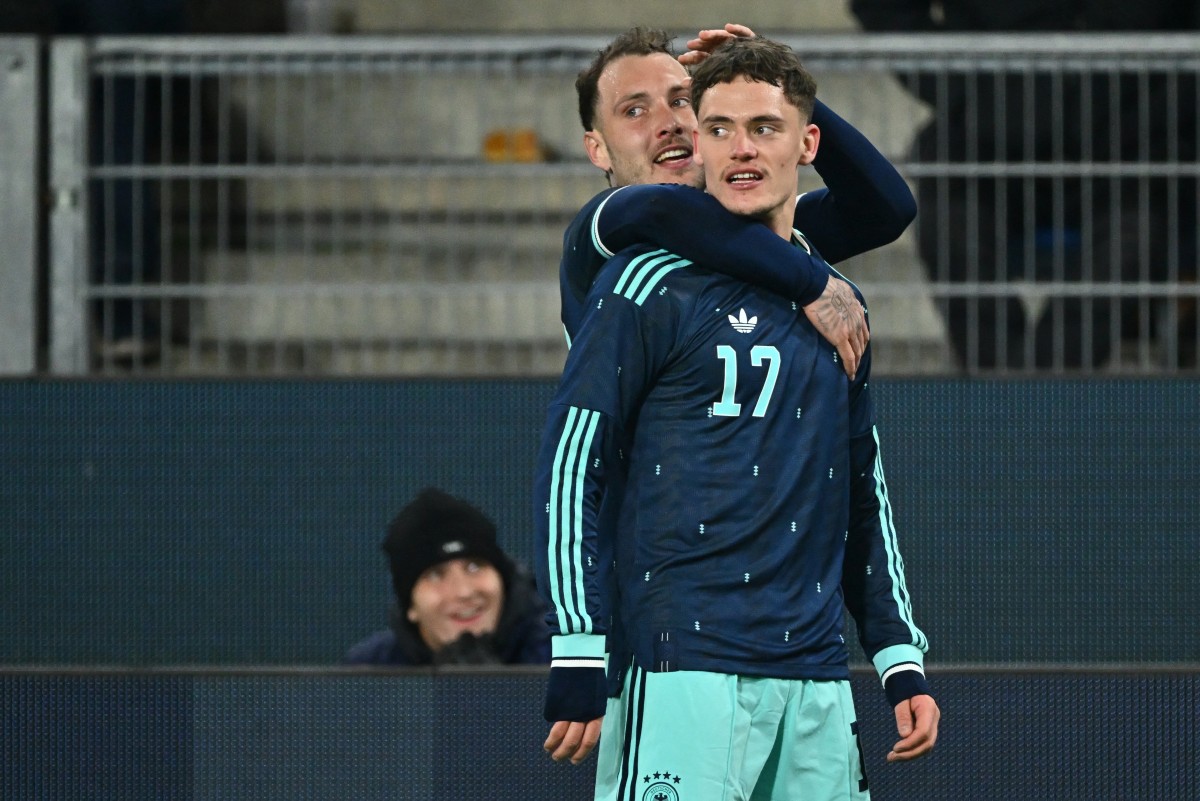 فلوريان فيرتز المتألق بقميص منتخب ألمانيا. (أ ف ب)