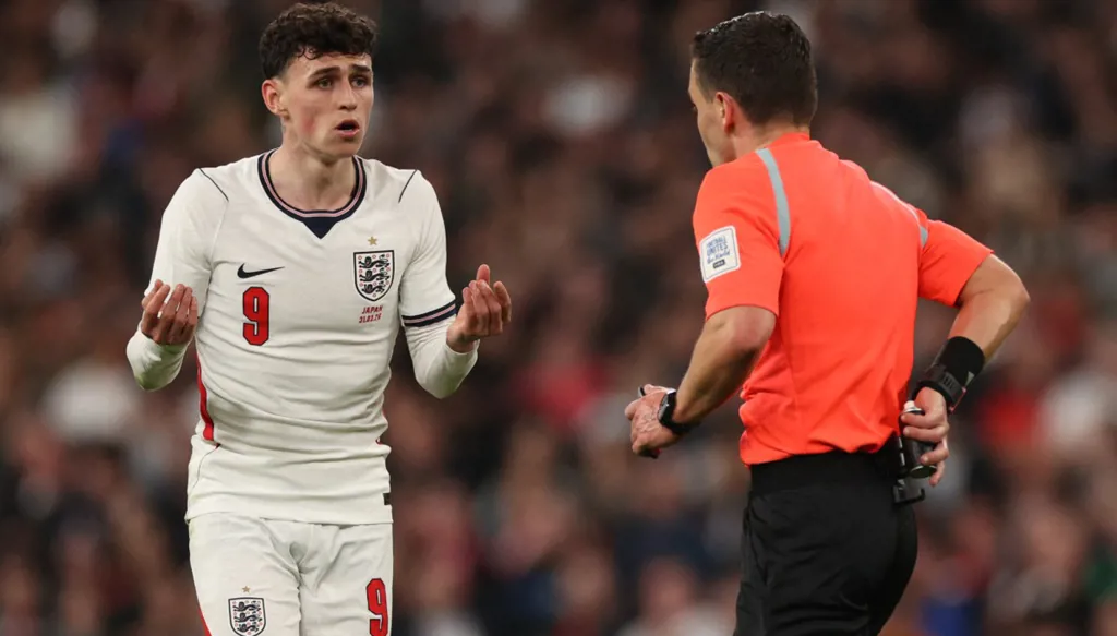 توخيل يهدد فودن: مكانك في كأس العالم ليس مضموناً