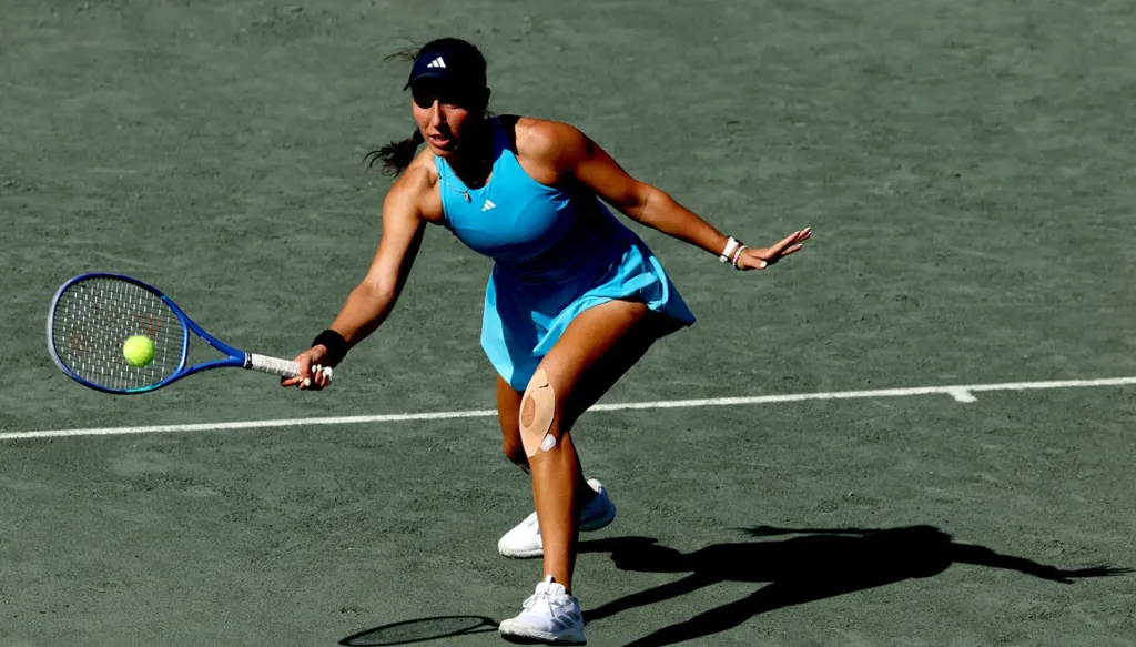 بداية صعبة لبيغولا حاملة اللقب في دورة تشارلستون