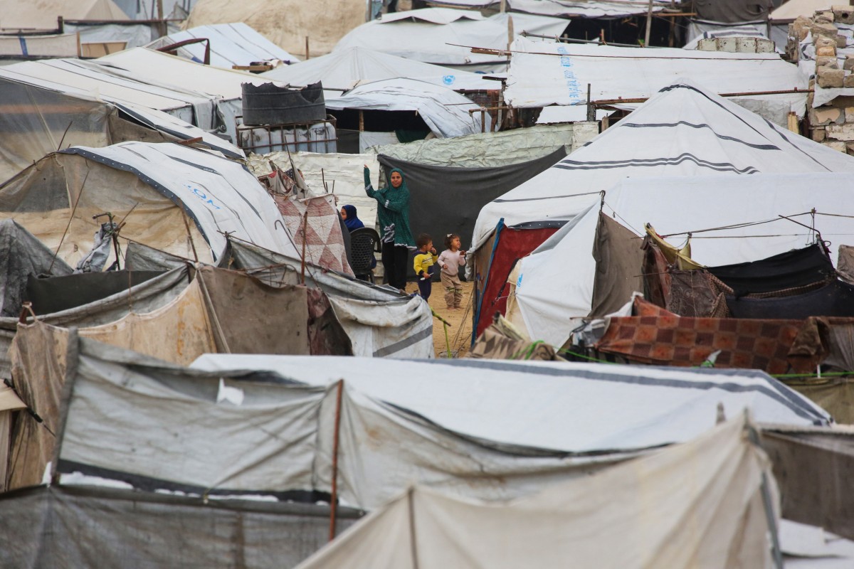 خيام في غزة. (أ ف ب)