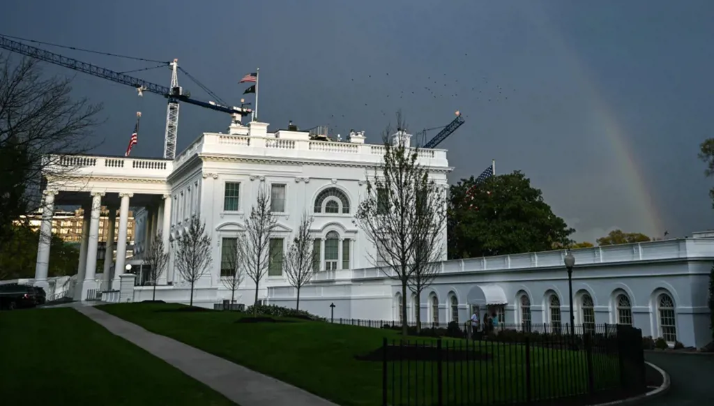 Pakistan coordinates with China to facilitate Middle East talks as Iran rejects U.S. demands