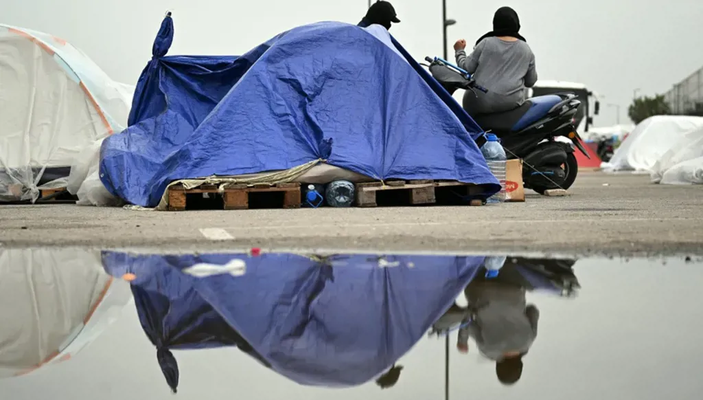 Beirut struggles with overcrowding and rising tensions as displacement continues