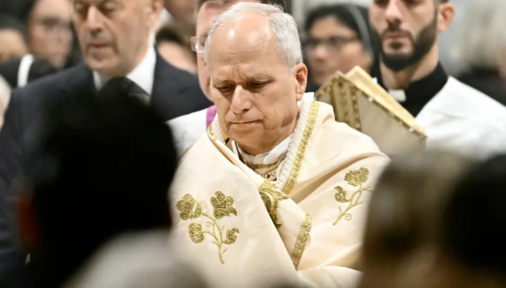 البابا لاوون حث الرئيس الإسرائيلي على إنهاء حرب إيران