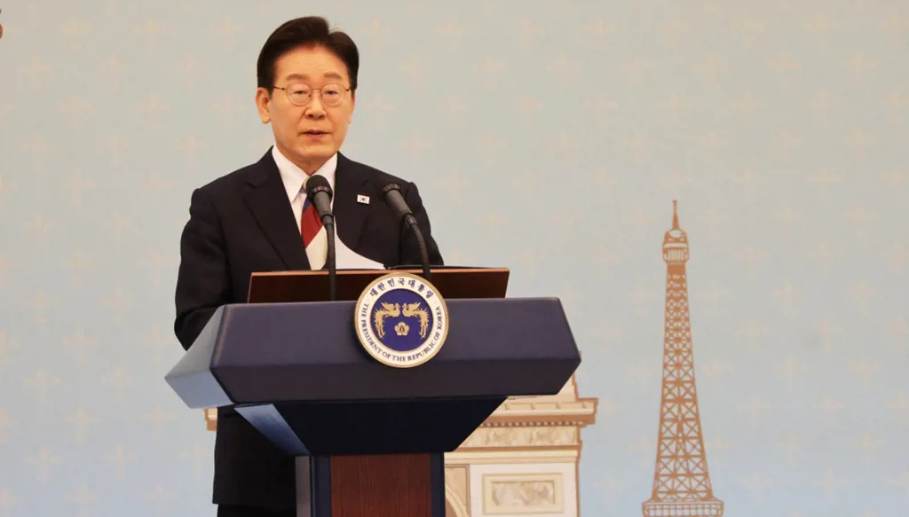 رئيس كوريا الجنوبية: يجب تقبُّل وجود مخاطر عند استيراد النفط من الشرق الأوسط