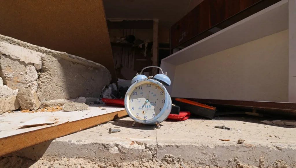 في اتجاه الطريق المُنحدِرة!