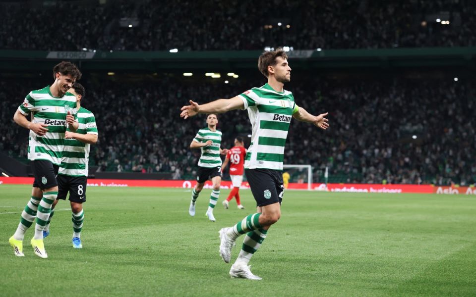 لاعبو سبورتينغ لشبونة. (أ ف ب)