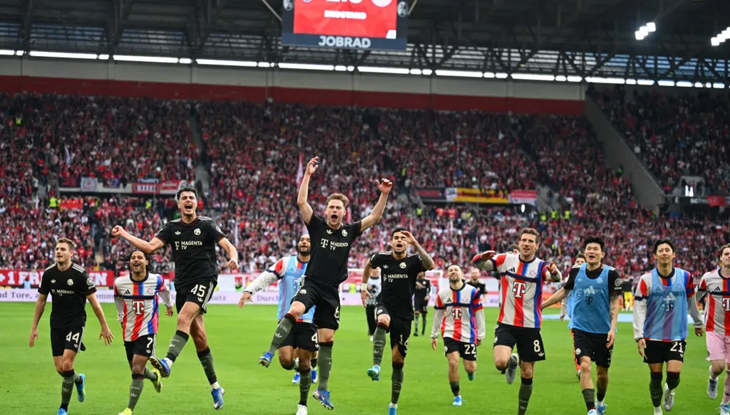 "ريمونتادا" مجنونة... بايرن ميونيخ يقلب الطاولة على فرايبورغ في الدقائق الأخيرة