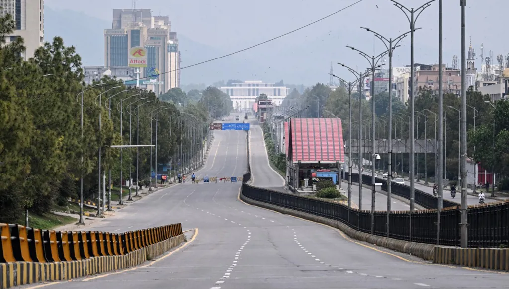 ملفات ساخنة على الطاولة... ماذا يناقش وفدا أميركا وإيران في باكستان؟