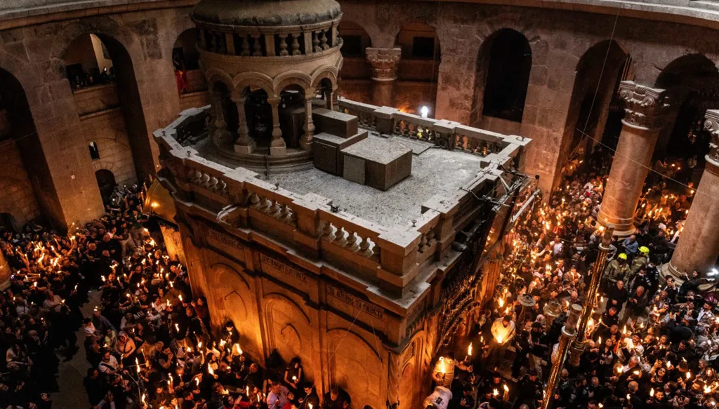 "سبت النور"... حين تتحوّل القدس إلى ثكنة عسكرية