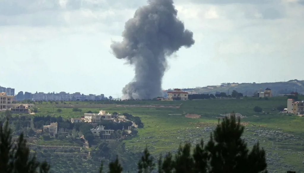 ماذا يجري في بنت جبيل جنوبي لبنان؟