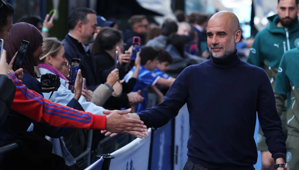 غوارديولا يُحذّر لاعبيه: في هذه الحالة سينتهي الأمر!