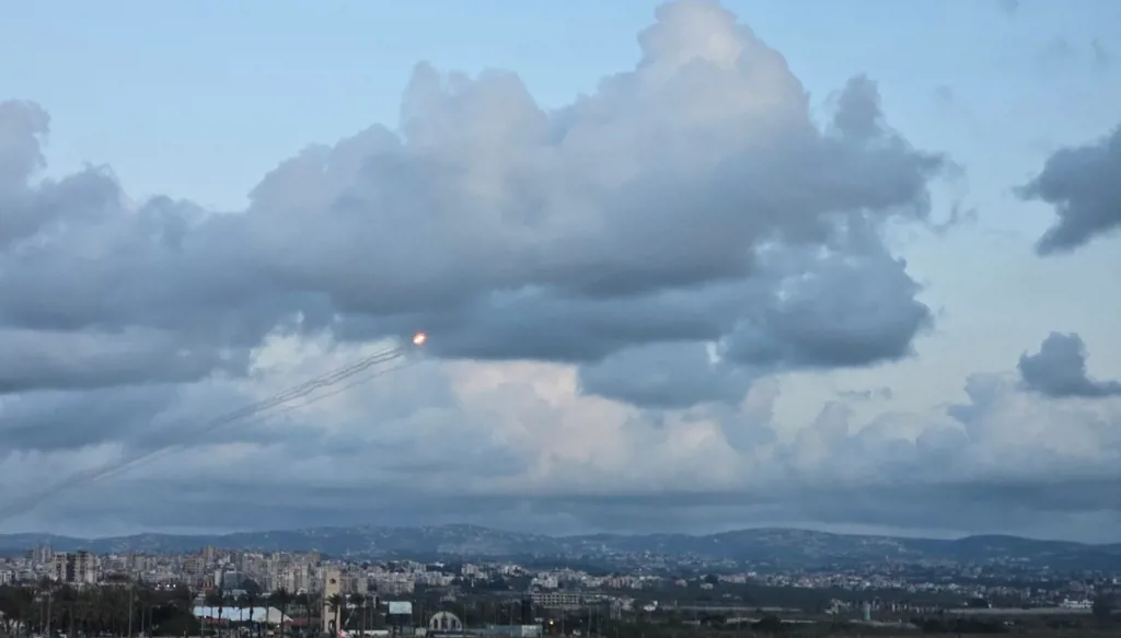 المفاوضات الإسرائيلية – اللبنانية تحت النار... مسار ديبلوماسي يوازي التصعيد العسكري