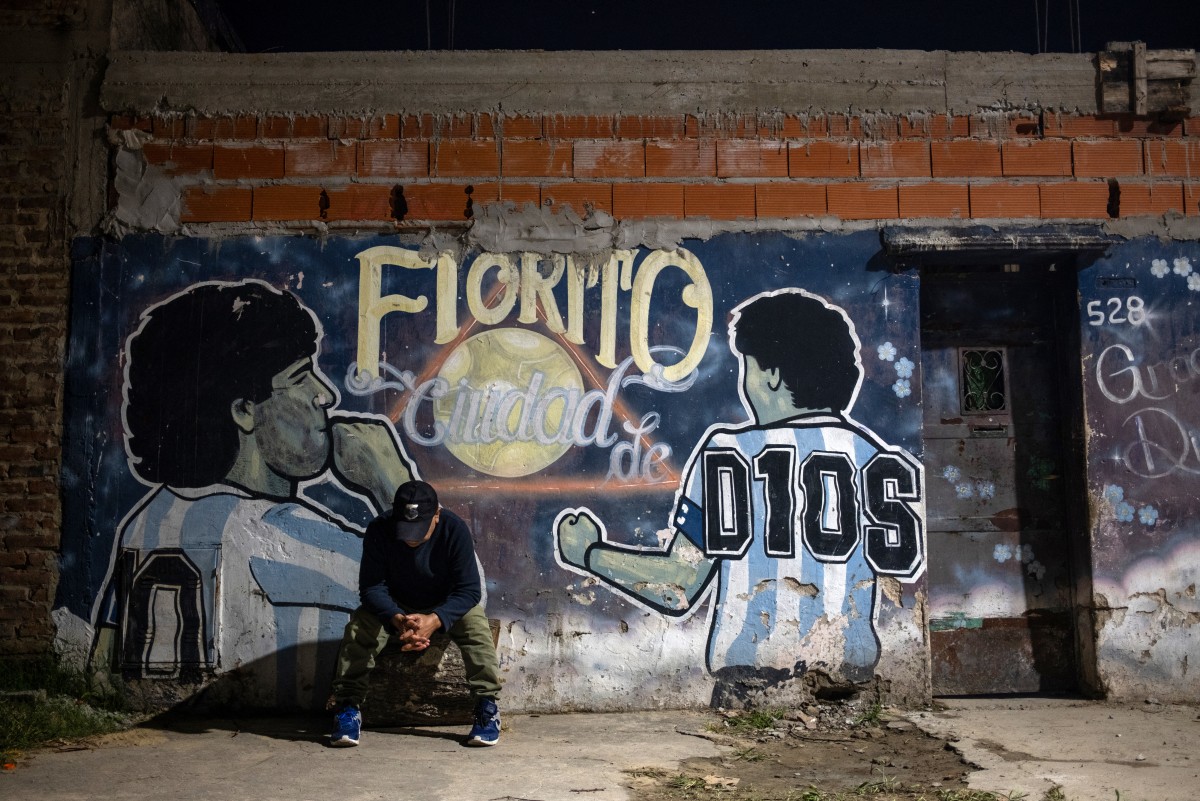 ماراودنا لا يزال في كل مكان. (أ ف ب)