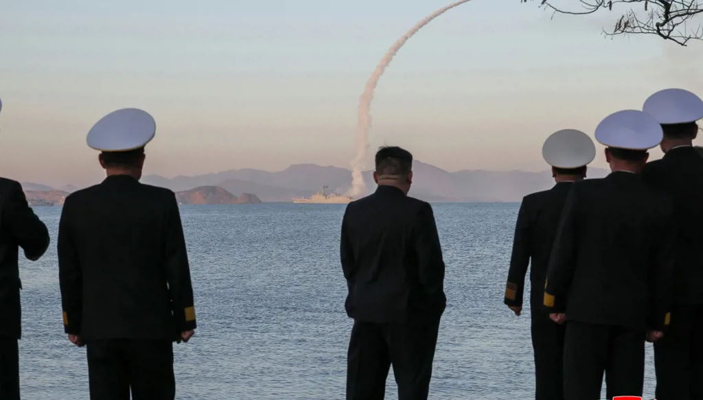 قضية "مزارع أجهزة الكمبيوتر المحمولة" تهزّ الولايات المتحدة... ماذا نعرف عنها؟