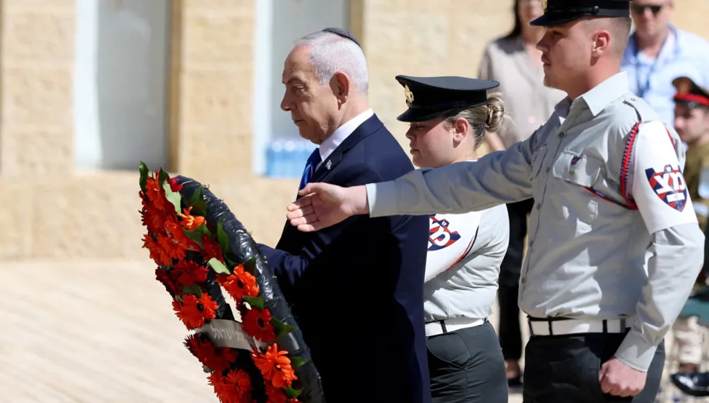 إسرائيل تحيي ذكرى الهولوكوست