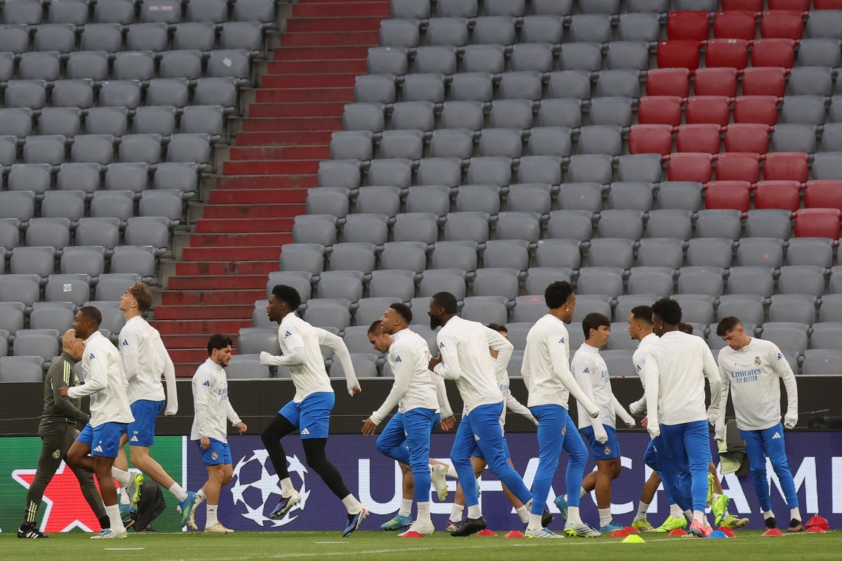 من تمارين ريال مدريد قبل مواجهة بايرن ميونيخ في إياب ربع نهائي دوري أبطال أوروبا. (أ ف ب)