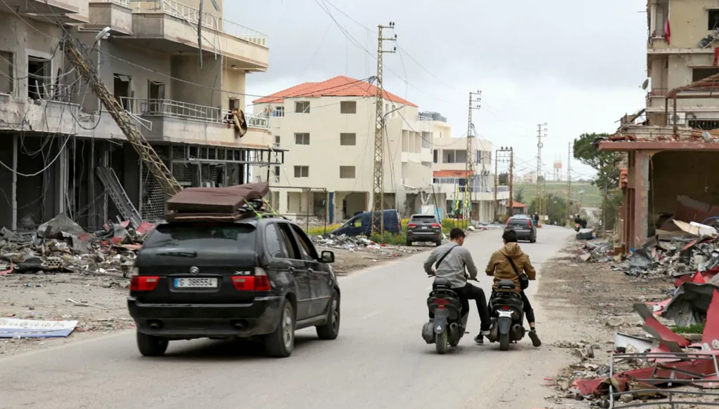 تدحرج ميداني بموازاة اجتماعات واشنطن... فضل الله: لا عودة الى ما قبل 2 أذار