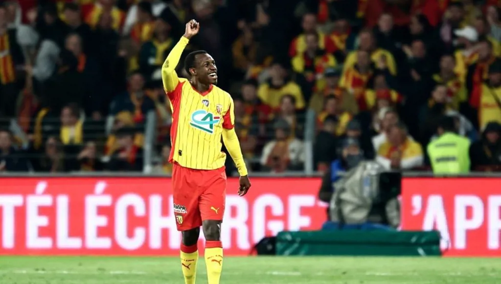 السعودي سعود عبد الحميد يقود لنس إلى نهائي كأس فرنسا (فيديو)