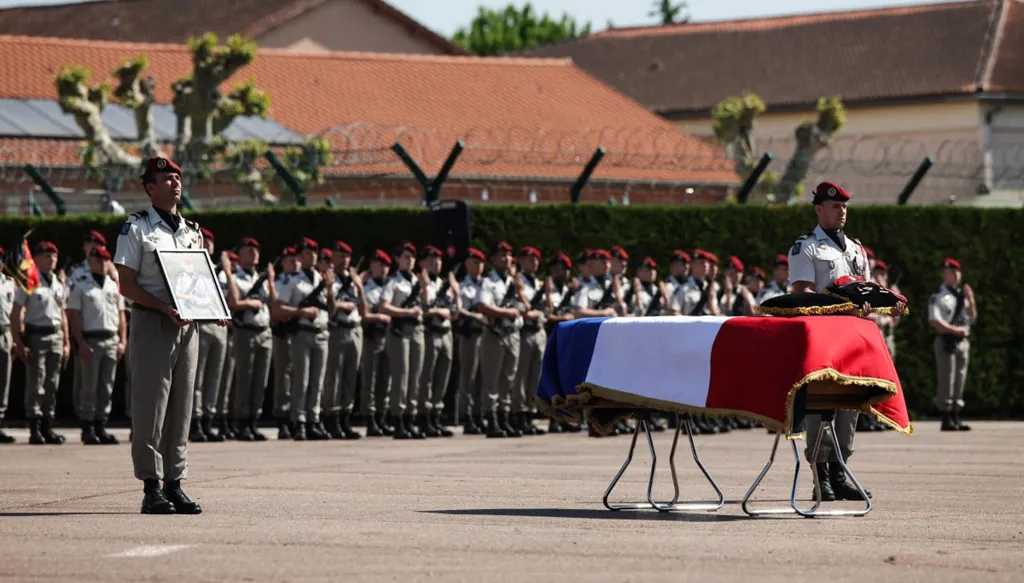 من قتل الجندي الفرنسي في لبنان؟