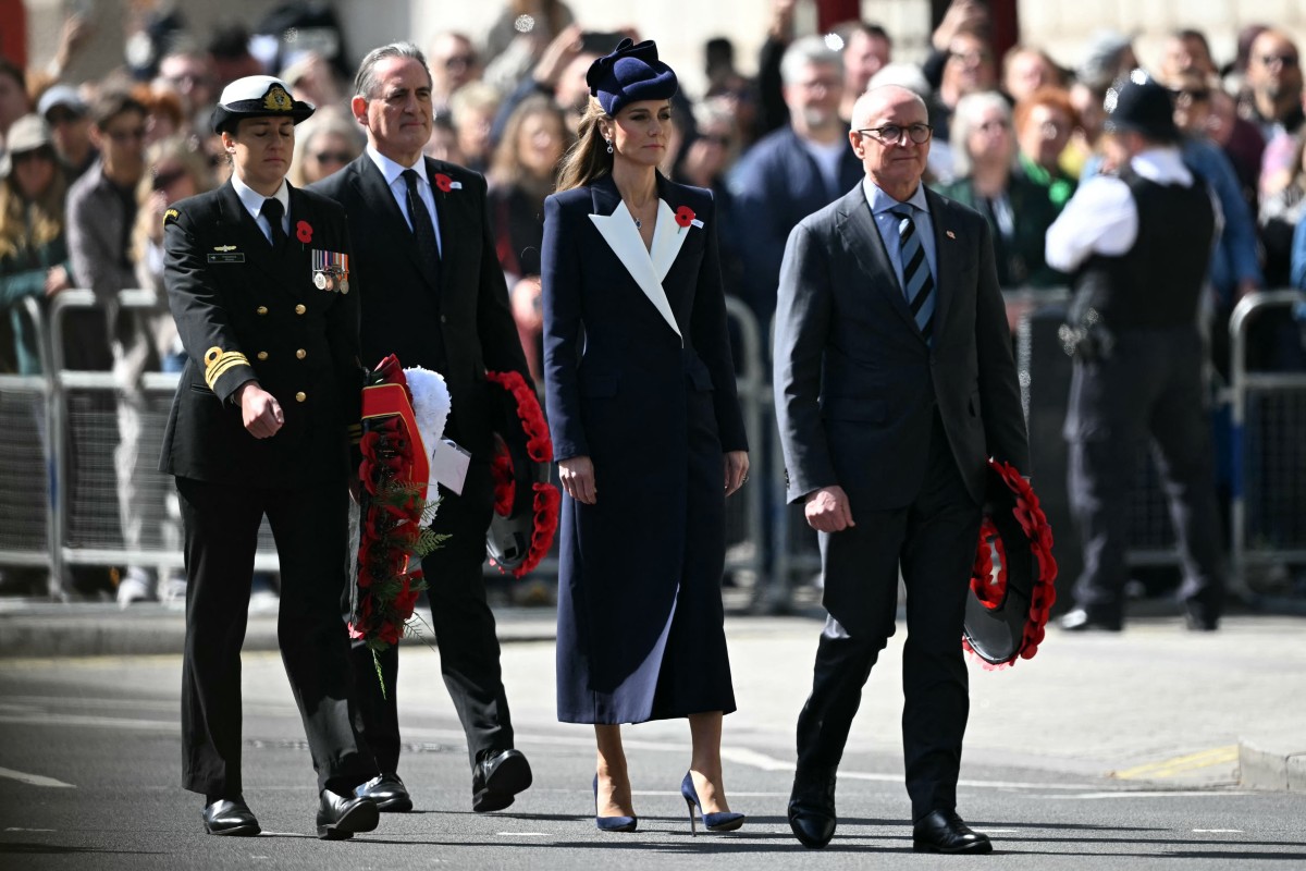 كيت ميدلتون في يوم أنزاك 2026 بإطلالة من جيفنشي (أ.ف.ب)