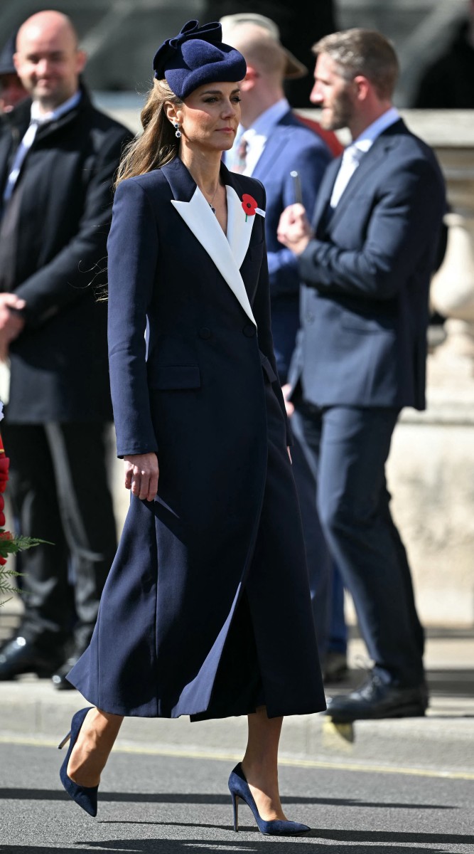 كيت ميدلتون في يوم أنزاك 2026 بإطلالة من جيفنشي (أ.ف.ب)