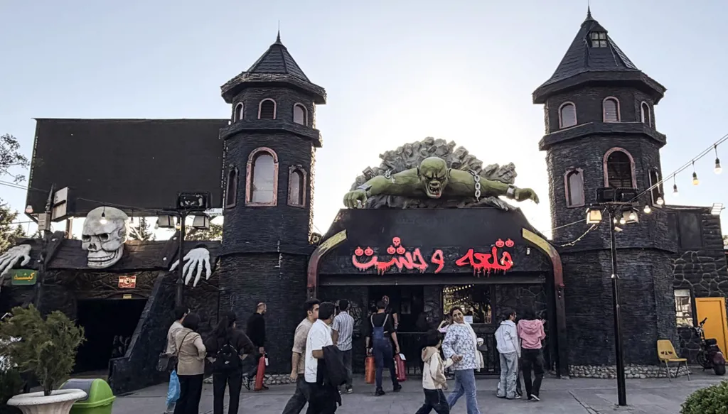 إيران تحظر تصدير ألواح وصفائح الصلب حتى نهاية أيار/مايو