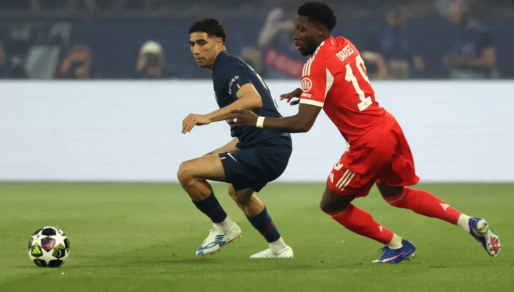 أشرف حكيمي خارج حسابات سان جيرمان قبل رحلة ميونيخ