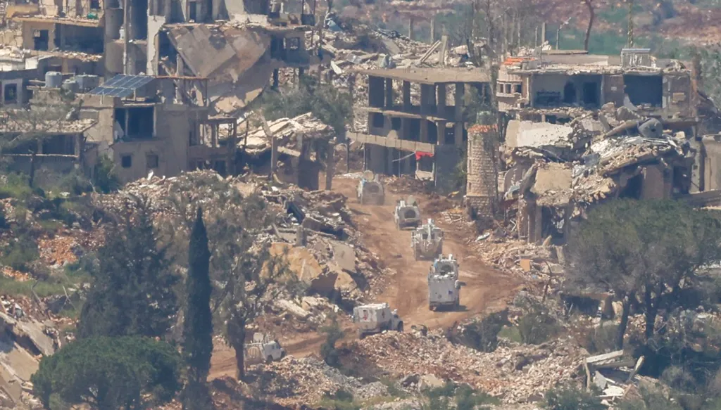 الجيش الإسرائيلي يُجدّد إنذاره إلى سكان 15 قرية في جنوب لبنان