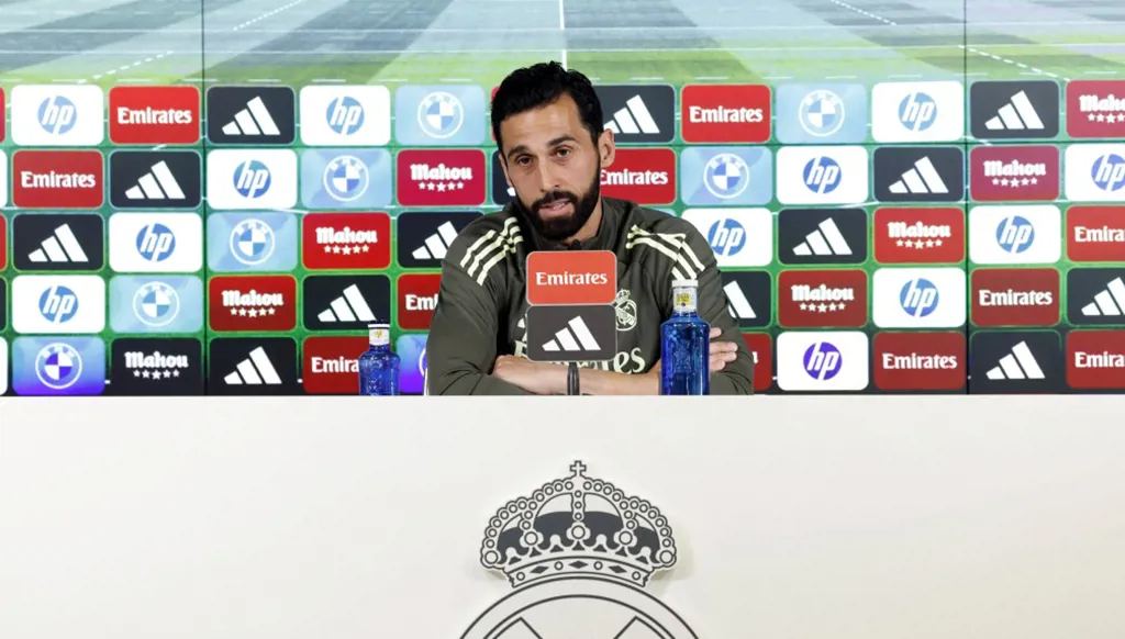 أربيلوا يرحّب بعودة مورينيو إلى ريال مدريد