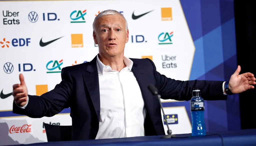 ديشان يسمّي المغرب بين المنتخبات المرشحة لحصد كأس العالم 2026