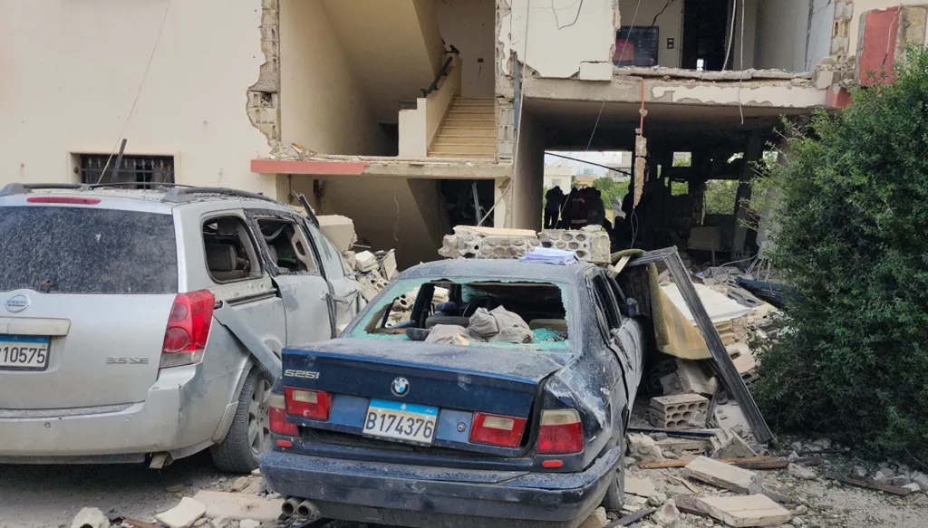 إنذار إسرائيلي بالإخلاء إلى سكان 3 بلدات في جنوب لبنان