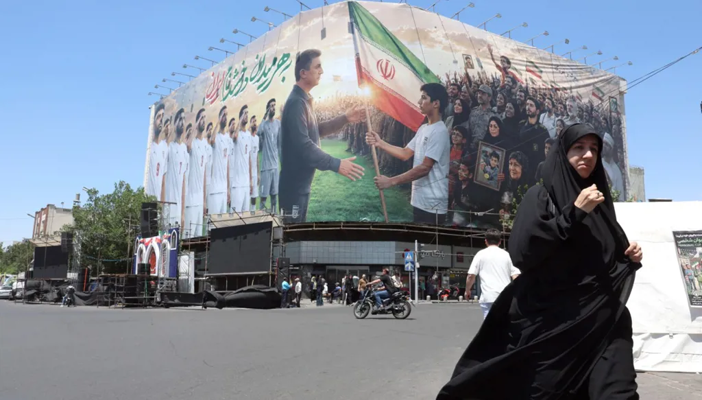 من شوارع طهران (أ ف ب).