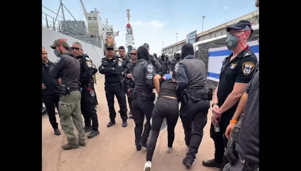 سفير إسرائيل لدى فرنسا: ناشطو "أسطول الصمود" سيُعادون إلى بلادهم "في أسرع وقت"
