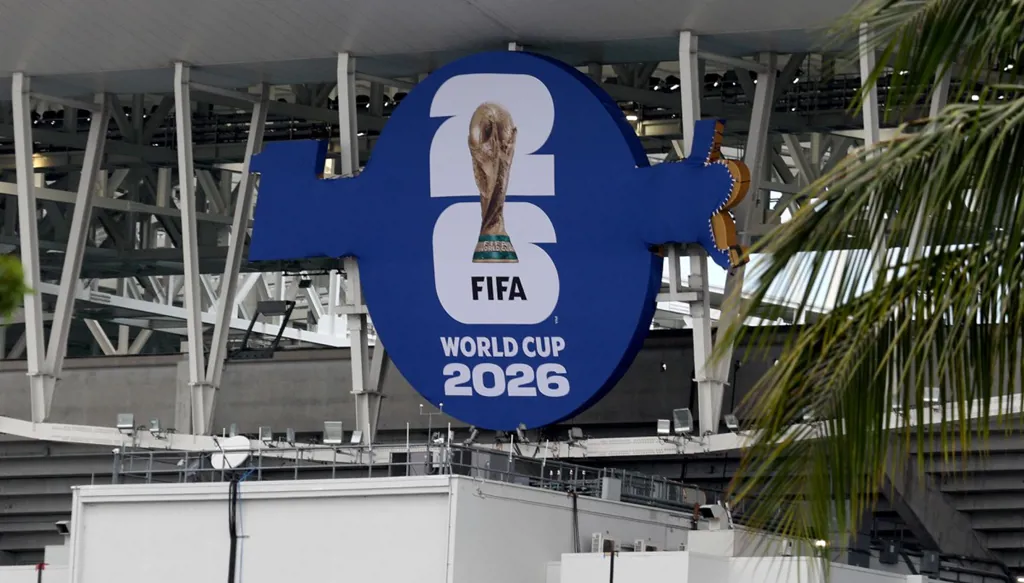 الحرارة والعواصف تدخل قائمة التحديات في كأس العالم 2026