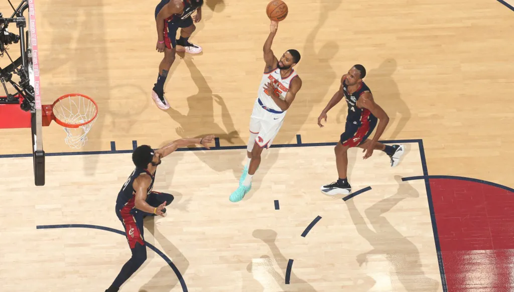 بعد 27 عاماً من الانتظار... نيويورك نيكس يعود إلى نهائي NBA