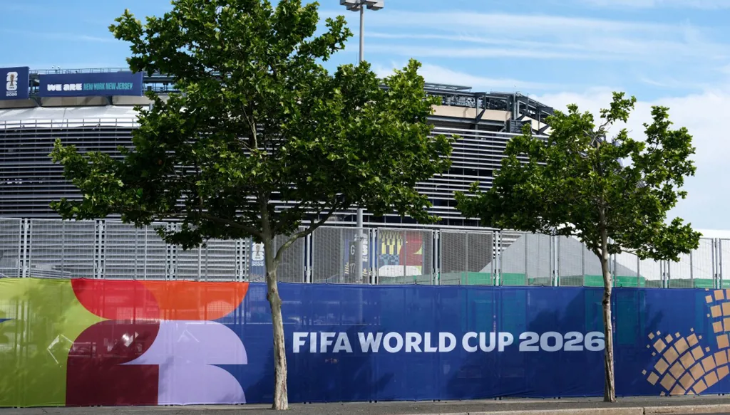إطلاق تطبيق لسلامة المشجعين في كأس العالم 2026