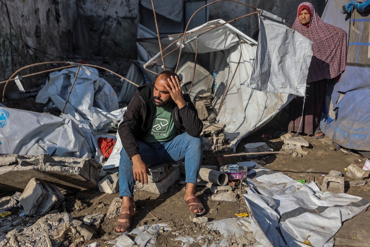 فلسطينيون في غزة. (أ ف ب)