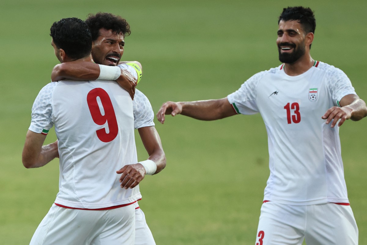 لاعبو منتخب إيران. (أ ف ب)