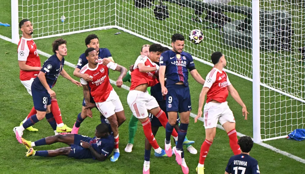 كم ربح باريس سان جيرمان بعد الاحتفاظ بلقب دوري أبطال أوروبا؟