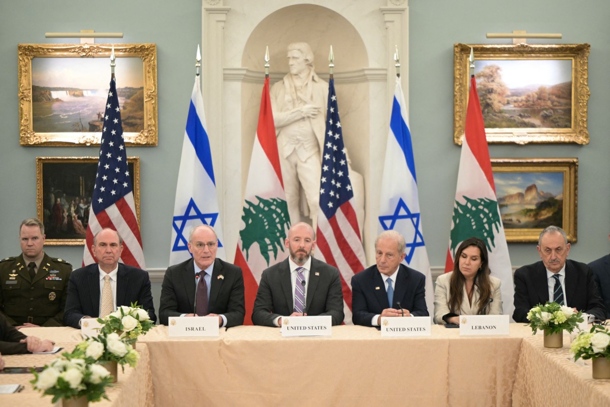 المفاوضات المباشرة بين لبنان وإسرائيل في واشنطن (أ ف ب).