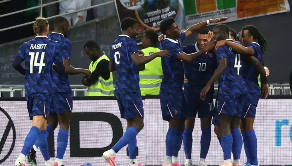 "فيفا" يرفع مكافآت الأندية قبل بداية كأس العالم 2026