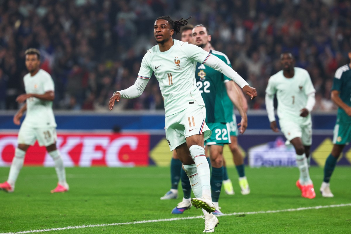مايكل أوليسيه مع منتخب فرنسا. (أ ف ب)
